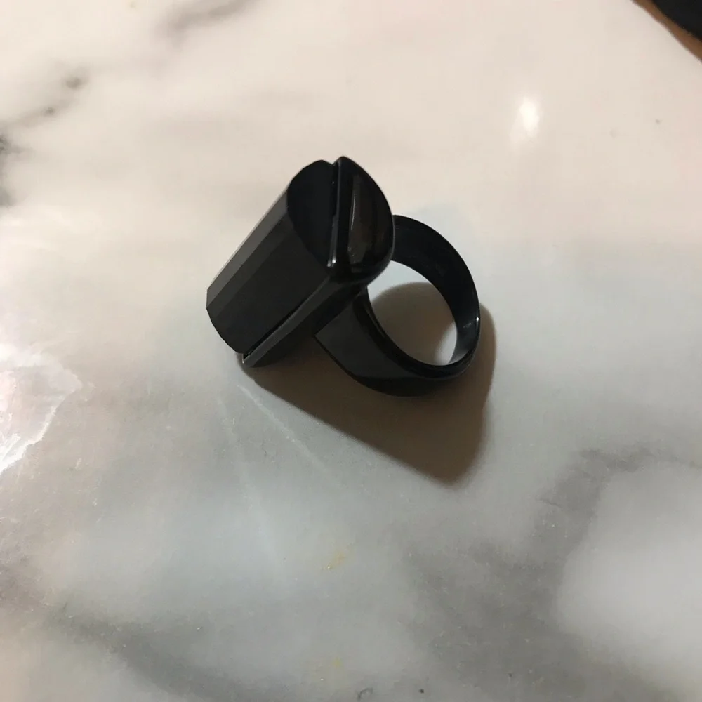 Ring SZ 5. NIB‎ From HSN